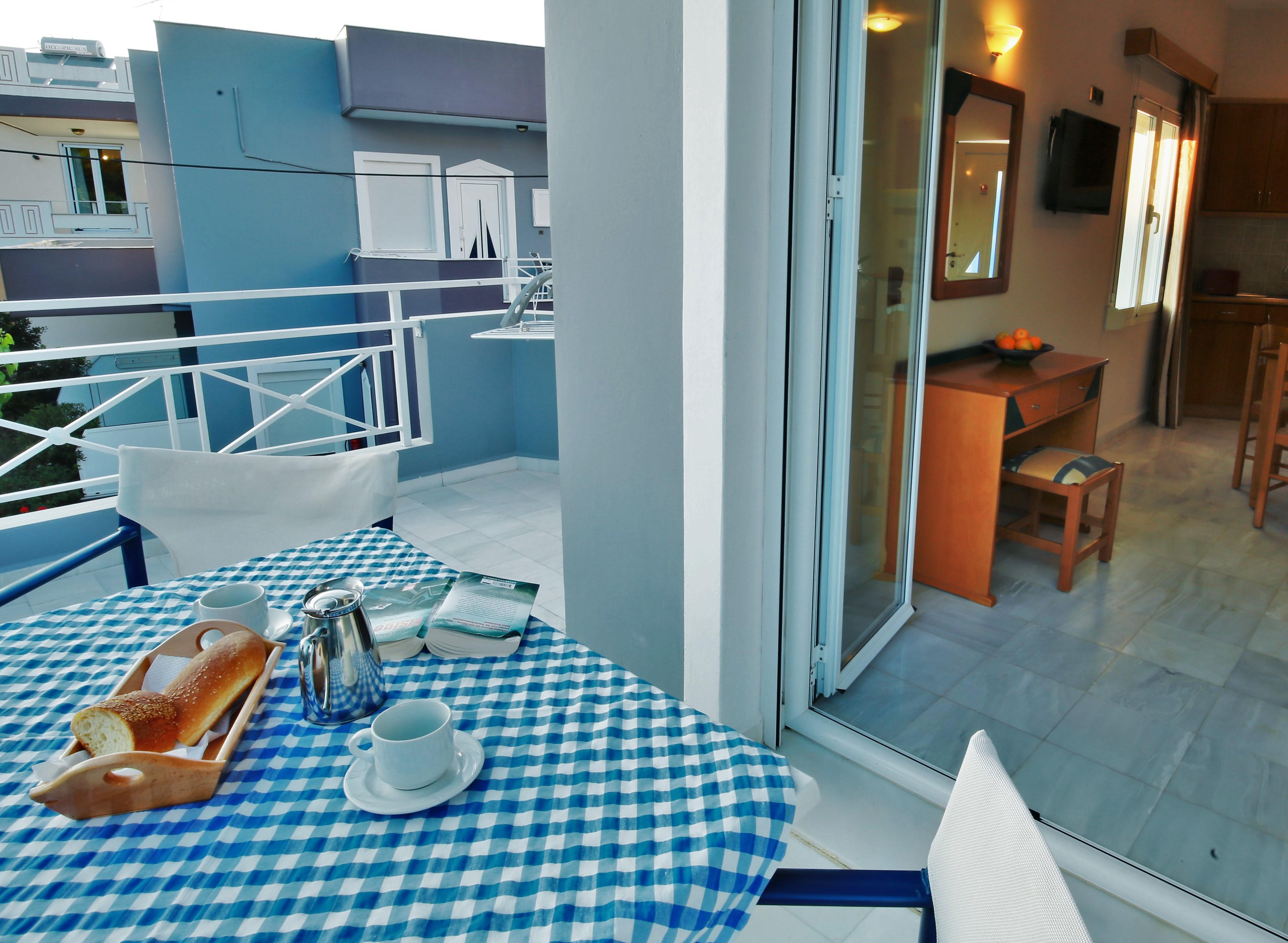 Aparthotel Athena 3*