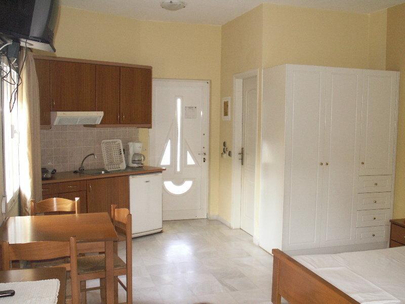 Athena Aparthotel
